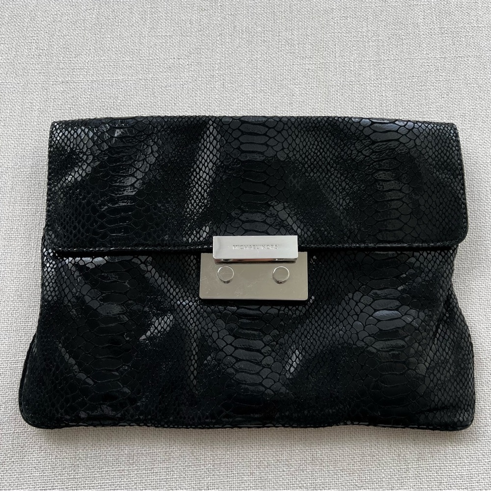 MICHAEL KORS Sloan Black Python Envelope Bag